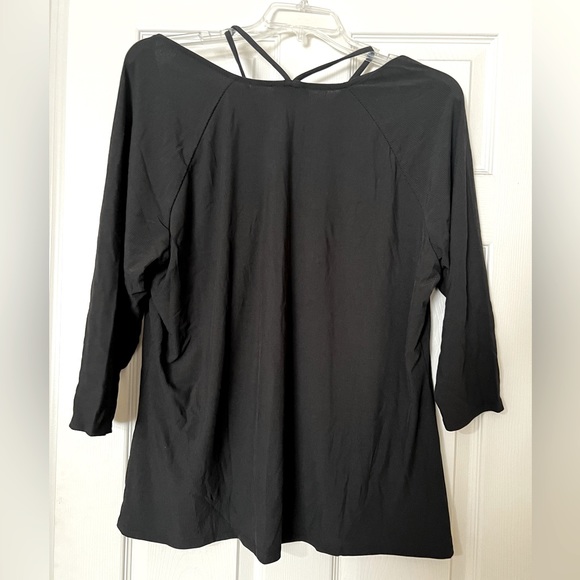 NWT Lane Bryant Keyhole Criss Cross Top - 26/28 - Picture 4 of 4